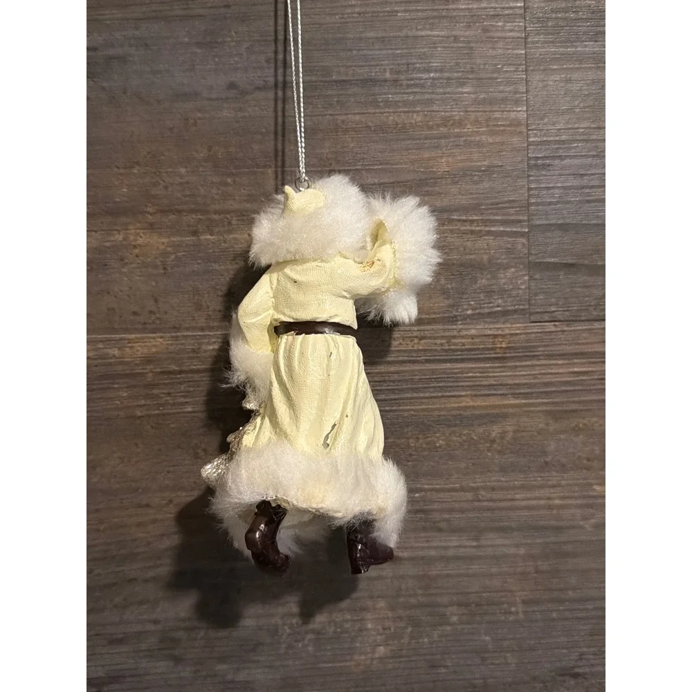 Vintage Style Santa Claus Christmas Ornament Cream Faux Fur Silver Tree 5 Inch
